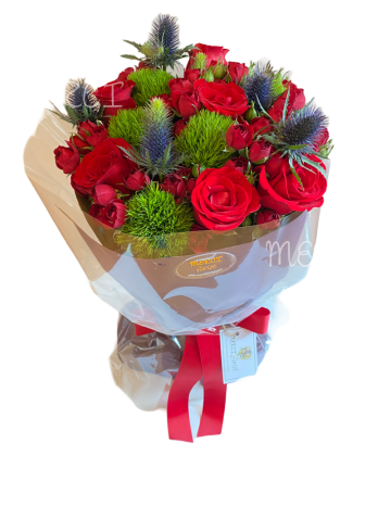 **KBQ535** Red Roses in Garden Round Bouquet <br>紅玫瑰田園圓形花束 