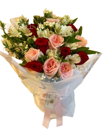 **KBQ557** Dark Red&Pink roses Alstroemeria Round Bouquet<br>暗紅及粉玫瑰小百合圓形花束 